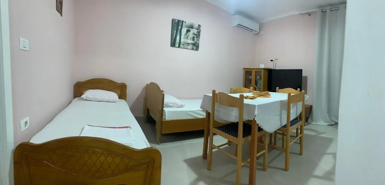 סרנדה Sunshine Central Apartment